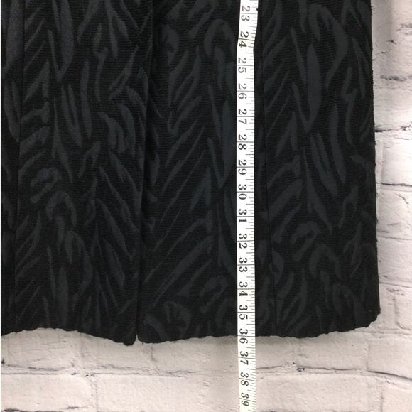 Dana Buchman Embroidered Zebra-like Print Mob Wife Black Lightweight 3/4 Coat M - Picture 12 of 13